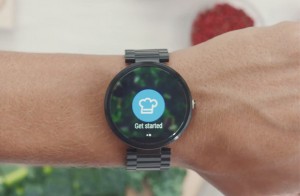 Moto 360: Motorola veröffentlicht Clips zu verschiedenen Situationen im Alltag