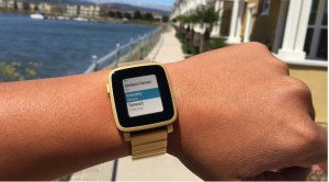 Pebble Time und Pebble Time Steel  im Gravis Store und mit neuem Firmware-Update
