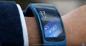 Samsung Gear Fit 2: Fitness Armband offiziell vorgestellt