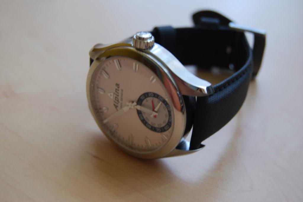 Alpina Horological Smartwatch Seitlich