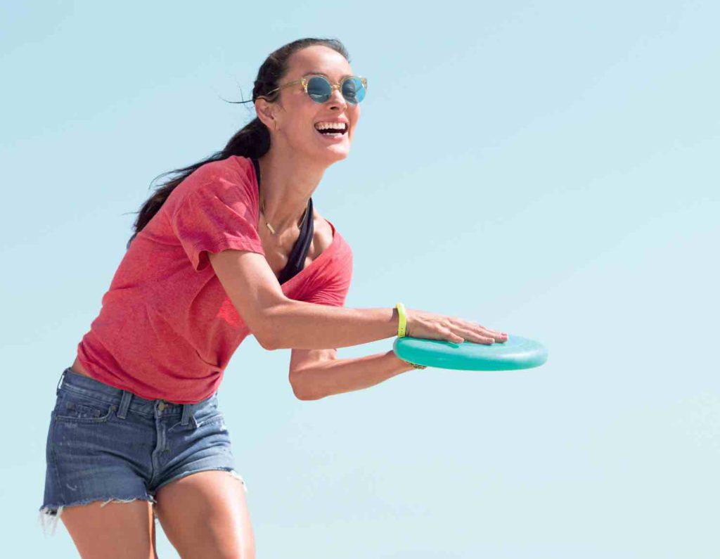 Fitbit Flex 2 Lifestyle Frisbee
