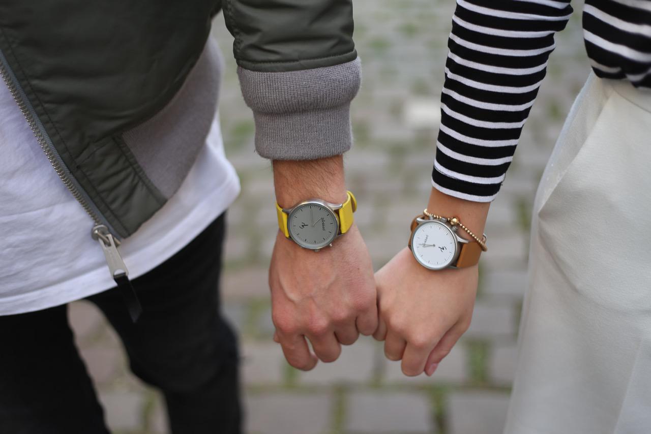 Hybrid Smartwatch Blinkked
