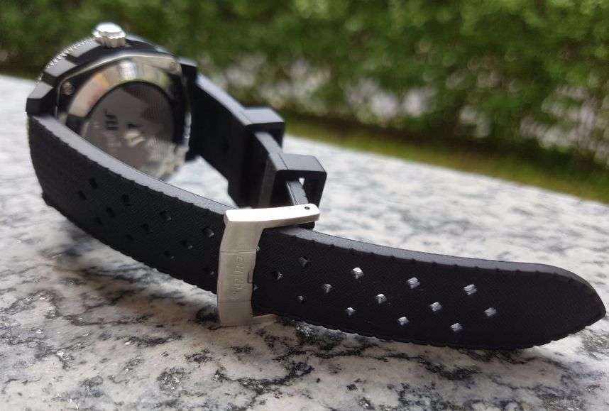 Armband Alpina Seastrong Horological Smartwatch Armband Alpina Seastrong Horological Smartwatch