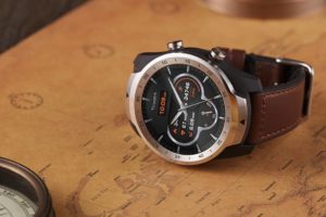 Zwei Displays in einem: Ticwatch Pro erreicht Deutschland