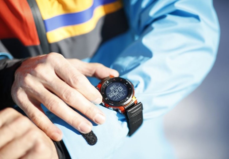 Casio WSD-F30 Smartwatch am Handgelenk