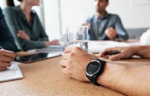Nicht mehr zum Smartphone greifen: TicWatch Pro 4G / LTE ist offiziell