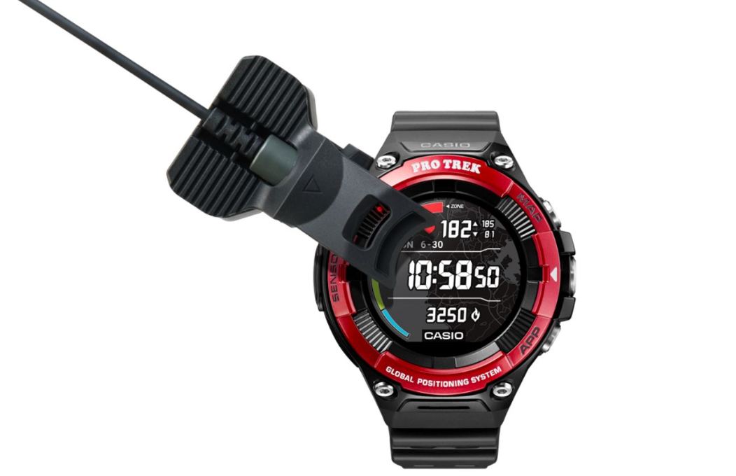 Casio WSD-F21HR Smartwatch_4