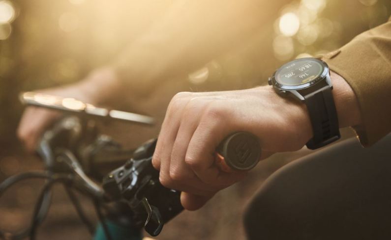 HUAWEI Watch GT 2 beim Sport Smartwatch HUAWEI Watch GT 2 beim Sport Smartwatch
