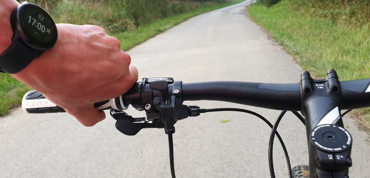 Samsung Galaxy Watch Active Radfahren Smartwatch Test