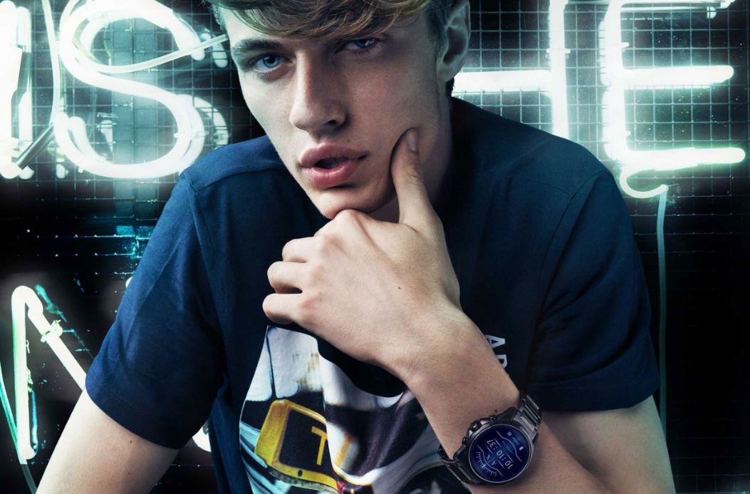 armani fitness watch