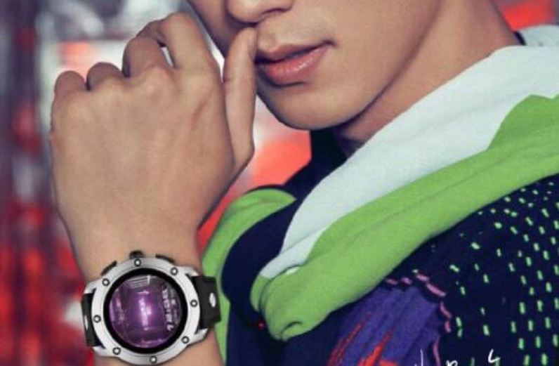 Diesel On Axial Smartwatch am Handgelenk eines Herren
