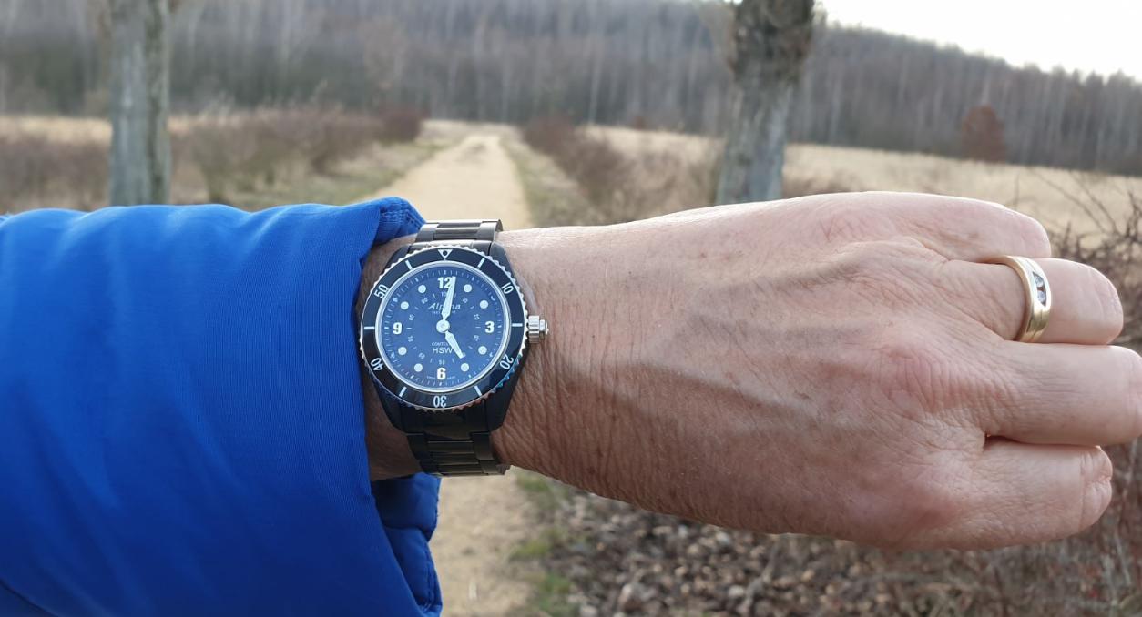 alpina comtesse horological smartwatch test am handgelenk alpina comtesse horological smartwatch test am handgelenk