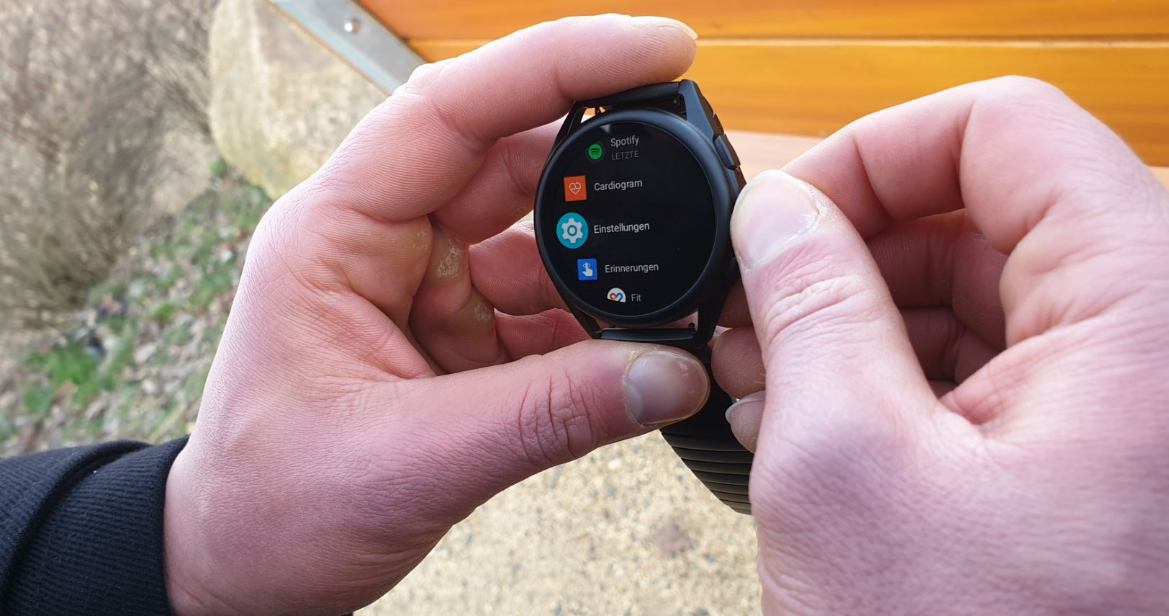 emporio armani connected smartwatch 3 test apps wear os