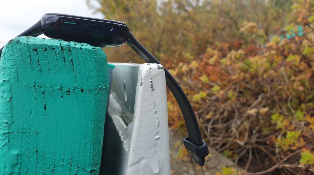 oppo watch test seitenansicht