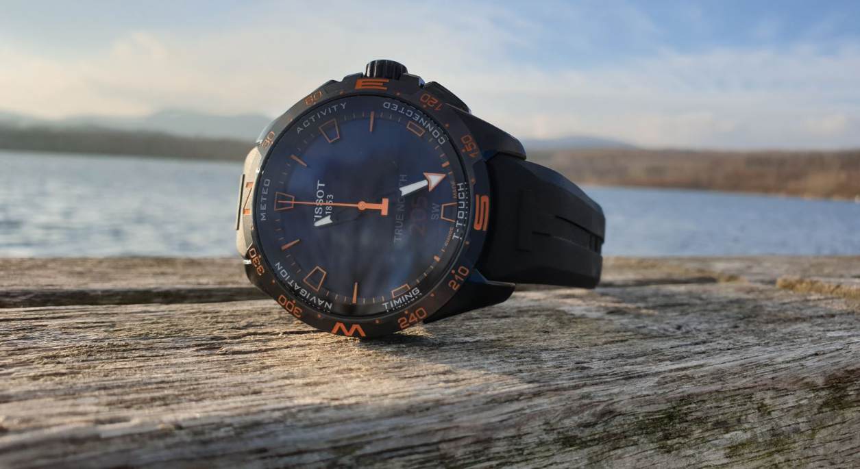 tissot t-touch connect solar smartwatch test vollansicht