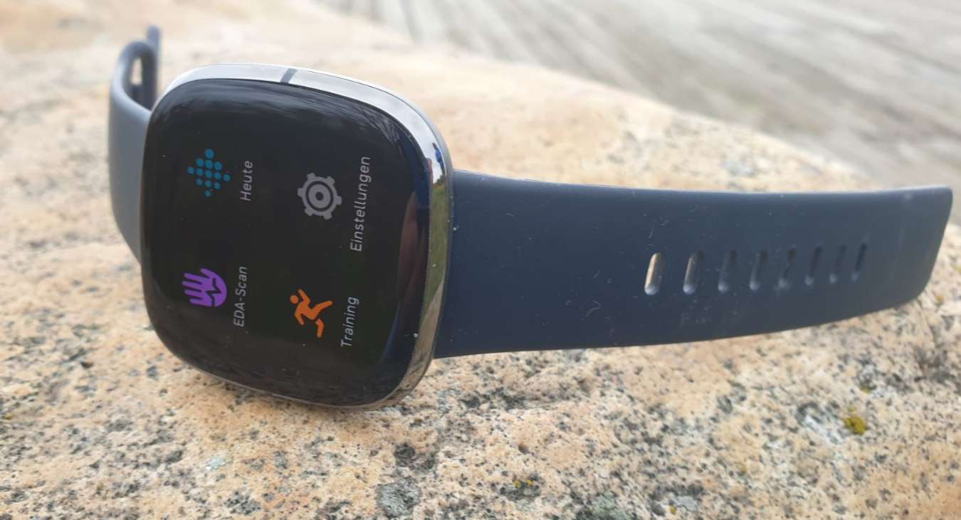 fitbit sense smartwatch test eda scan