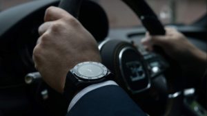 Extravaganz am Handgelenk: Bugatti feiert Smartwatch-Debüt