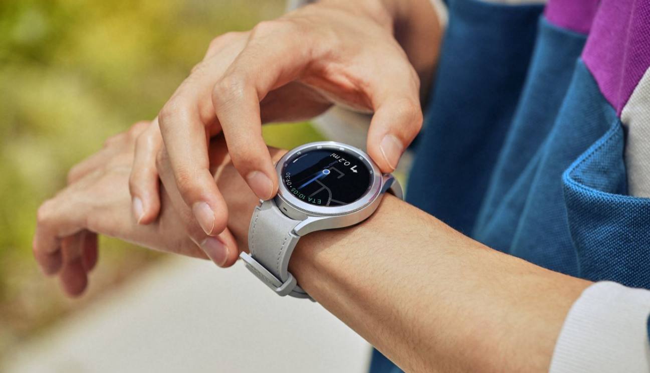 samsung galaxy watch 4 classic smartwatch_2