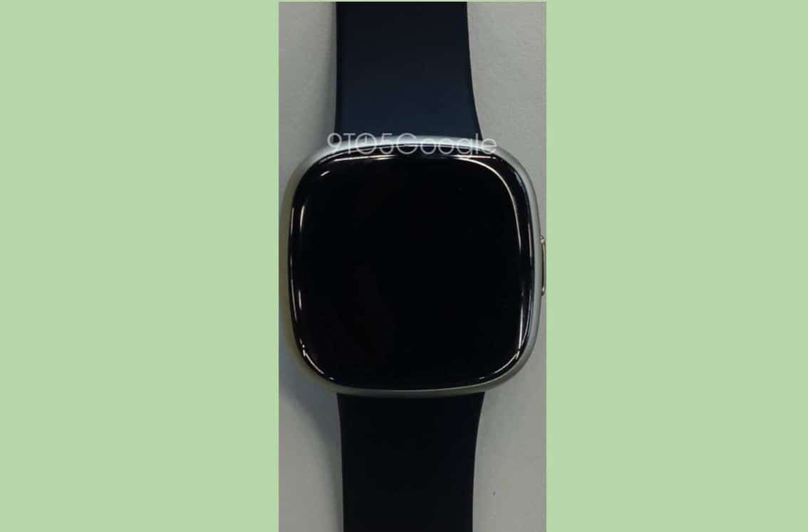 fitbit versa 4 leak smartwatch