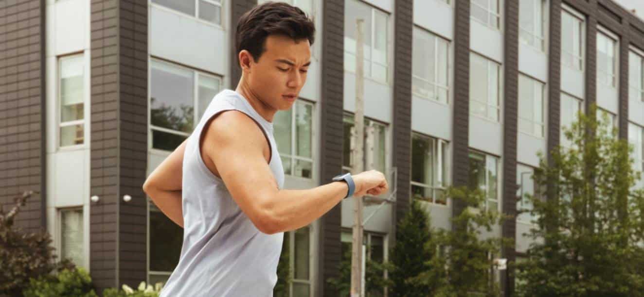 fitbit versa 4 smartwatch_2 fitbit versa 4 smartwatch_2