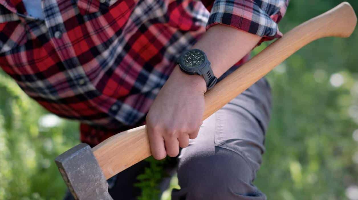 garmin instinct crossover hybrid smartwatch_2
