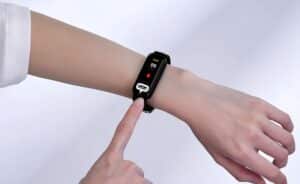 Erstes Wearable mit EKG und Blutdruckmessung: Asus VivoWatch 6 Aero