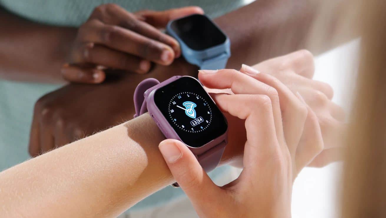 one2track connect you kinder smartwatch one2track connect you kinder smartwatch