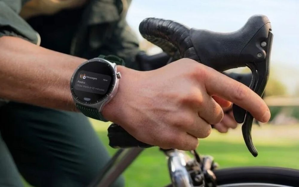 motorola moto watch ultra smartwatch_2 motorola moto watch ultra smartwatch_2